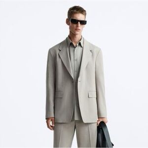 Zara Men’s Relaxed Fit Suit Jacket Mink